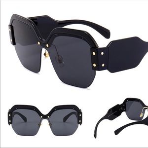 Accessories - Pop Age Luxury Sunglasses Accessories - Pop Age Luxury Sunglasses